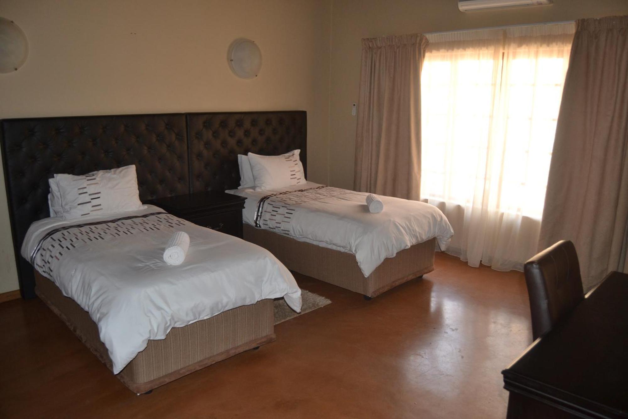Thabaledi Game Lodge Brits Exterior foto