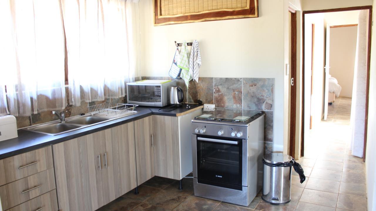 Thabaledi Game Lodge Brits Exterior foto